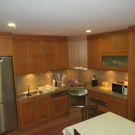 Semesterbostad Holiday Home Largo Do Concelho Fafe